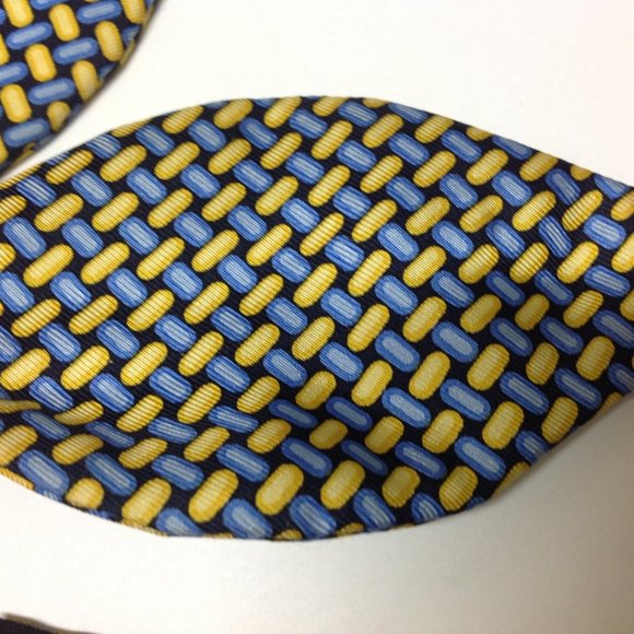 THOMAS PINK Capsule Dots Silk Adjustable Self Bow Tie  2.5" - Picture 8 of 11